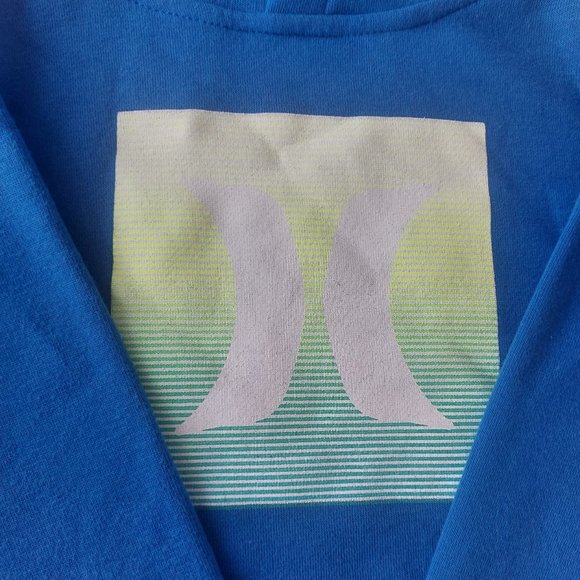 3-$30 Hurley Boy's Comfortable Graphic Logo Fleece Hoodie - Picture 5 of 12